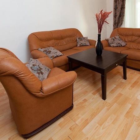 Premier Apartments Near The Museum Прага Экстерьер фото