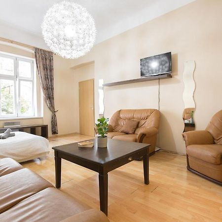 Premier Apartments Near The Museum Прага Экстерьер фото