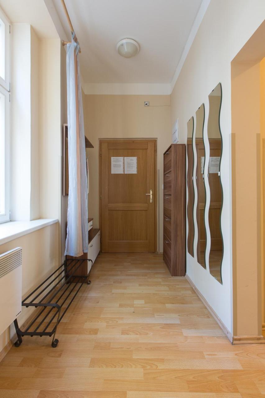 Premier Apartments Near The Museum Прага Экстерьер фото